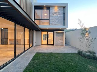 VENTA CASA MONTERRA $10,600,000