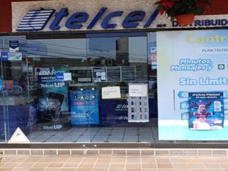 Se renta local en las palmas