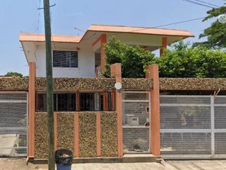 VENTA DE CASA EN COL TACOTENO, MINATITLÁN, VERACRUZ.