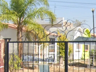 CASA ECONOMICA EN VENTA ¡GRAN OPORTUNIDAD DE INVERSIÓN! Galileo Galilei 50, Paseo de los Agaves, 45675 El Capulín, Jal.