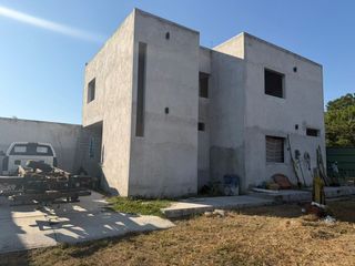 PREDIO EN RENTA O VENTA CON OFICINAS EN EL TECOLOTE, COLIMA