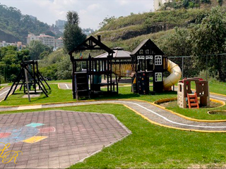 Venta TERRENO 446m2 en Fracc Lomas del Rio Herradura, Bosque Minas, Edo México