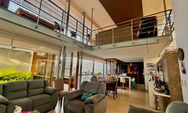 OPORTUNIDAD EN REAL DE JURIQUILLA: RESIDENCIA COMPLETA DE LUJO CON CONECTIVIDAD ESTRATÉGICA Y GRAN POTENCIAL