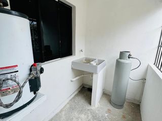 🏡Departamento en renta en Ciudad del Carmen 📍𝐔𝐛𝐢𝐜𝐚𝐜𝐢ó𝐧: Av. Ballena