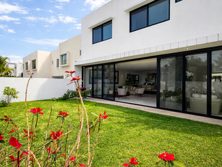 Calle Vía Manzanos, Olivos Residencial, Zapopan, Jalisco, 45019, MEX - Photo 1