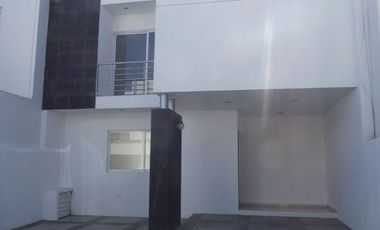 VENTA DE CASA FRAC. Q CAMPESTRE NORPONIENTE DE AGUASCALIENTES