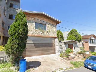 OV Casa en P.º de Los Conquistadores 724, Cumbres 3o. Sector, 64610 Monterrey, N.L.
