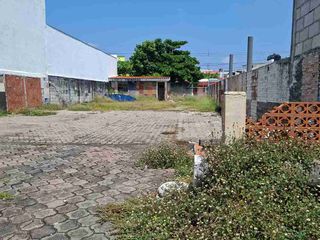 Excelente terreno comercial