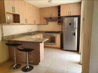 Casa Amueblada en Renta en Tlaquepaque a un costado de Centro Sur