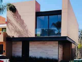 Casa en renta nueva en el Sur de Guadalajara