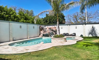 VENTA: MAJESTUOSA RESIDENCIA EN COLINAS DEL BOSQUE | 2,030 m² DE ÁREA ÚTIL Y LUJO SIN LÍMITES