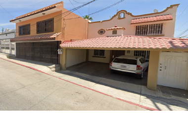 Hermosa casa esperando por ti!