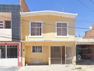 VENTA DE CASA EN EL FRACCIONAMIENTO COSMOS PABELLON DE ARTEAGA