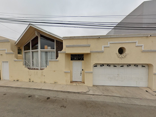 VENTA DE CASA EN LA COLONIA MODERNA EN ENSENADA EN BAJA CALIFORNIA