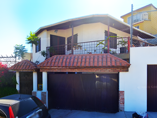 VENTA DE CASA EN LA COLONIA VILLAFONTAN EN FONTANA 9 EN TIJUANA EN BAJA CALIFORNIA