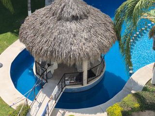 LAGO TEQUES HERMOSO PENTHOUSE