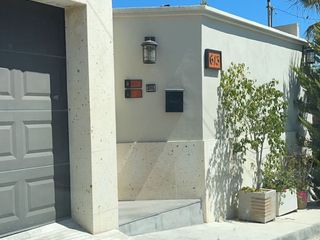 Renta casa de tres recamas en Fracc. Monterrey.