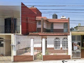 CASA EN VENTA EN EL FRACCIONAMIENTO ESPINAL EN ORIZABA EN VERACRUZ