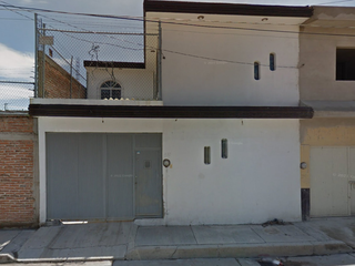 Bonita casa adjudicada en Jardines de Celaya, Celaya, Guanajuato