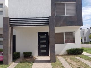 CASA AMUEBLADA EN