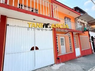 Vendo Casa muy amplia super céntrica!! en Córdoba, a unas calles de la clínica 61 y parque San Miguel!!