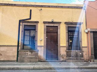 SE RENTA CASA PARA RESTAURANTE, OFICINAS ETC.