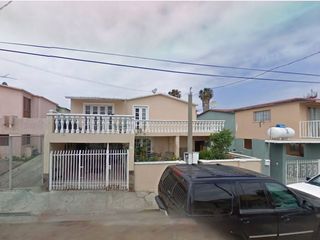 VENTA DE CASA EN LA COLONIA PLAYAS DORADAS EN TIJUANA BC