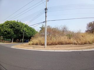 CASA EN VENTA EN FRACCIONAMIENTO LOMAS DE COCOYOC MORELOS