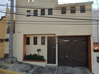 Casa en venta Jardines de Tzompantle