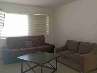 CASA AMUEBLADA EN RANCHO SANTA MÓNICA