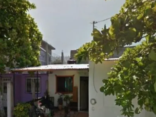 Casa en excelentes condiciones en remate bancario