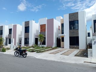 CASA 2 HAB. RESIDENCIAL MARSELLA 3 – PRIVADA Las Lomas