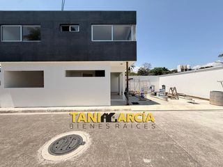 Vendo Preventa de casa lista en 1 mes a la altura de la Anáhuac!!!