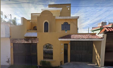 HERMOSA CASA, ESPERANDO POR TI!