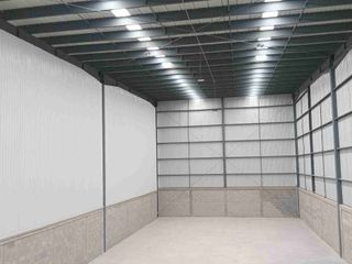 Venta de Nave de 500 metros en Parque cercano al Conin carretera México-Querétaro .