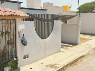 Remate Bancario Casa Pequeña A Precio Increíble En San Juan Del Río Qro. -cld39