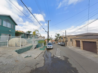Bélgica, Madero Sur, 22046 Tijuana, B.C., México.  Hermosa casa en remate bancario. Oportunidad única de inversión. no créditos.
