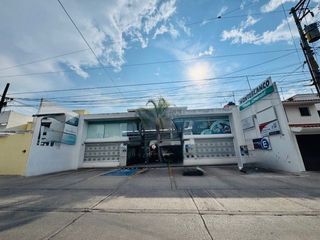 RENTA DE LOCAL COMERCIAL EN PLAZA AL NORTE DE AGUASCALIENTES MONTE BLANCO