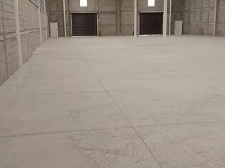 Se Renta Bodega 932 M2 con andenes en San José del Cabo