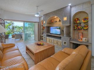 BAY VIEW GRAND