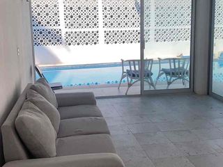 Renta de casa sola  para 12 personas con alberca en Acapulco