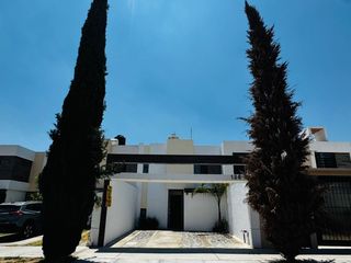 CASA EN VENTA AL NORTE DE AGUASCALIENTES FRACC. LA CARTUJA