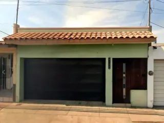 CASA EN VENTA EXCELENTE OPORTUNIDAD DE REMATE BANCARIO