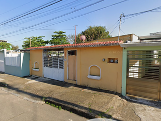 (AA) Casa de oportunidad en Emiliano Zapata 177, Luis Echeverria Alvarez, Coatzacoalcos, Veracruz, México