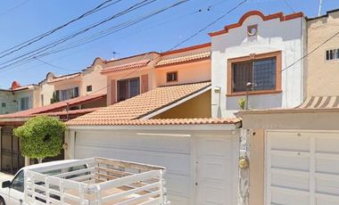 HERMOSA CASA EN BOSQUES DE LA ALAMEDA EN CELAYA GTO