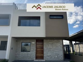 Casa en Venta Zapopan Coto Parques Vallarta - Solares