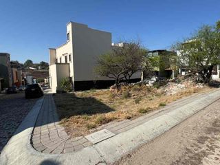 Terreno en privada para construir tu casa segura en San Miguel de Allende.