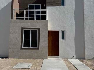 Casa en Renta al sur de Aguascalienes!! Vilanova en Rancho Santa Mónica!! Nueva!!