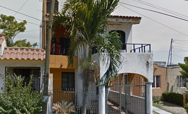 VENTA DE CASA EN MANZANILLO COLIMA COLONIA BARRIO VALLE DE LAS GARZAS