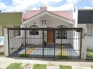 VENTA DE CASA EN ZAPOPAN JALISCO COLONIA VIVEROS DEL VALLE